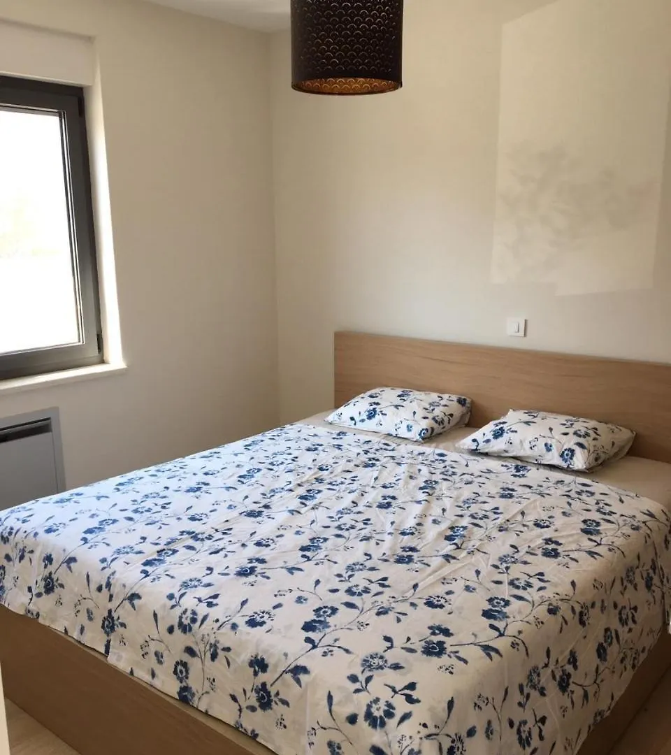 Lovely M&M Apartment In Zadar 0*,